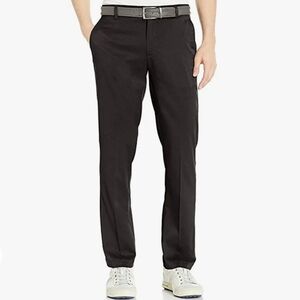 Amazon Essentials Men's Straight-Fit Stretch Golf Pant in Black 40W 32L
